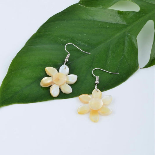 Daisy Mother of Pearl Earrings